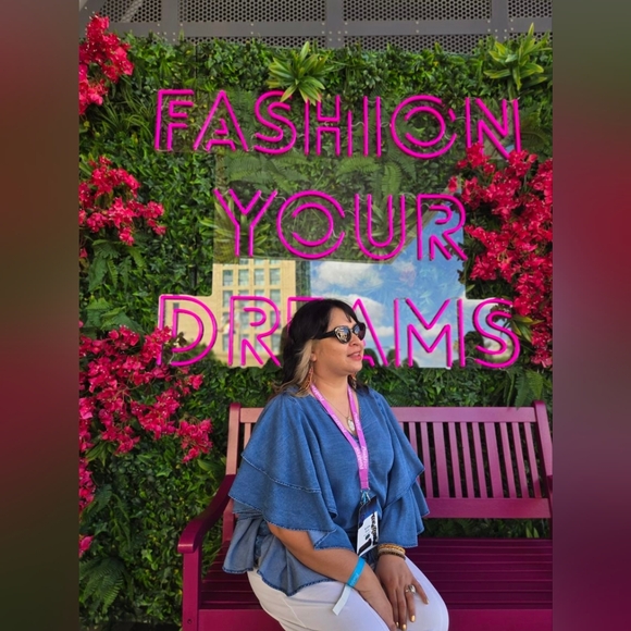 LIVE Show Notification ✨️ - Picture 5 of 7